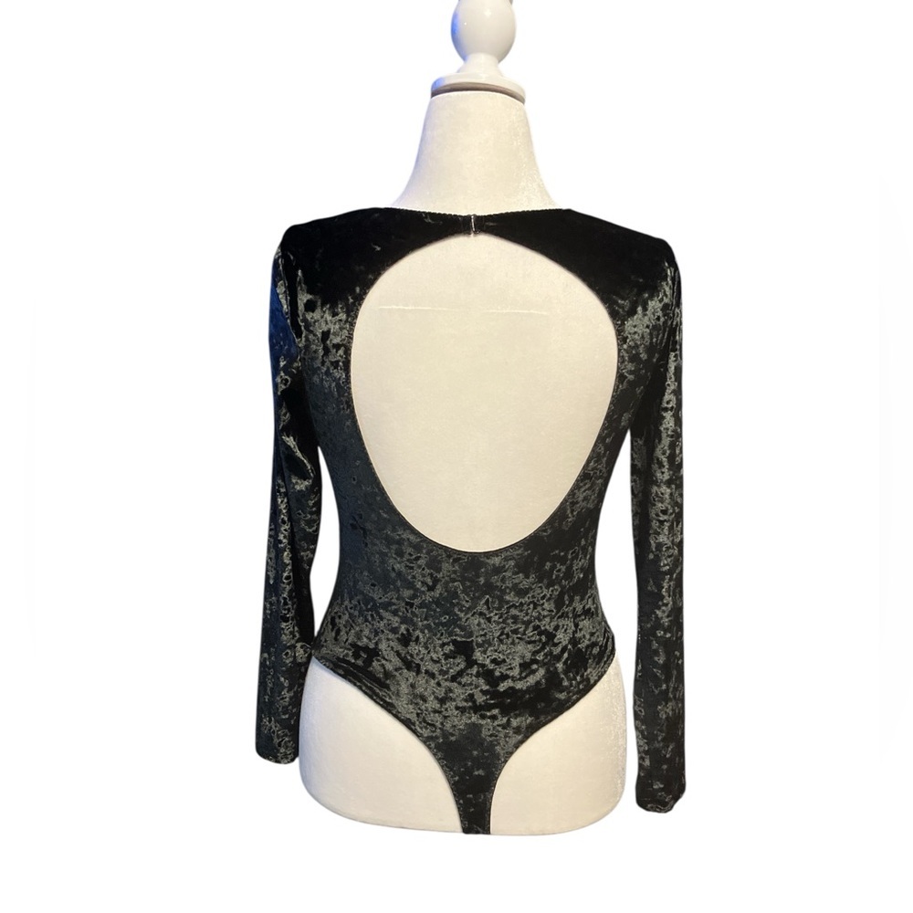 Victoria’s Secret Balletcore Siren Black Crushed Velvet Bodysuit M/L NWOT - Picture 2 of 3
